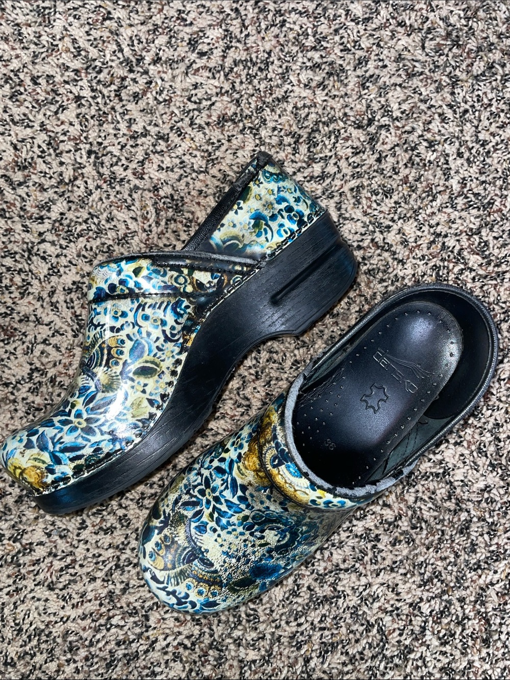 Dansko Leather Floral Paisley Peacock  Women's Nursing Clogs Size 36 | NWOT